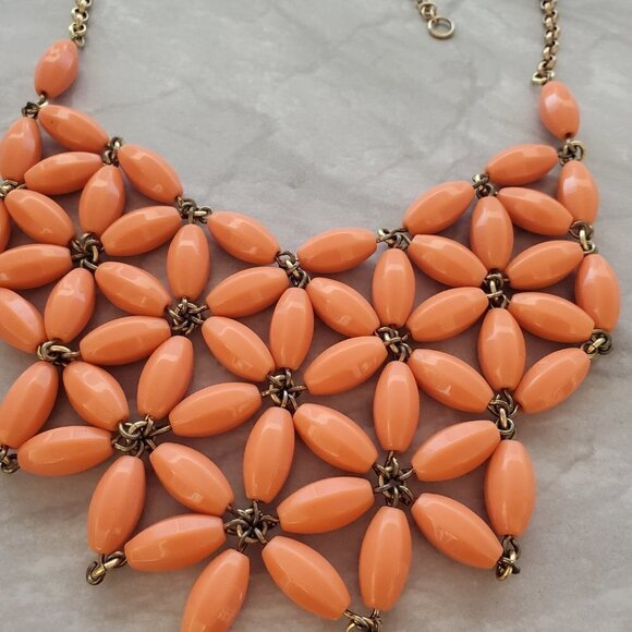 🧡 J.Crew Orange Geometric Beaded Statement Necklace 🧡 - Picture 13 of 15